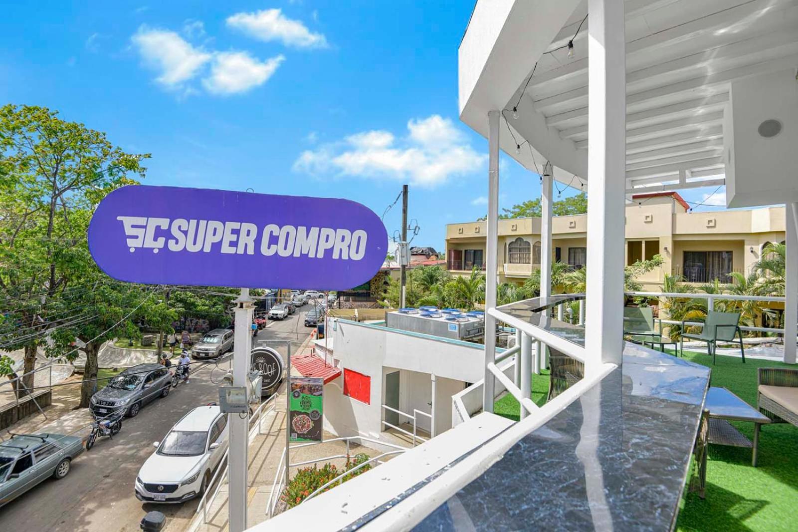 Surfo House Hotel & Hostel Тамариндо Екстериор снимка